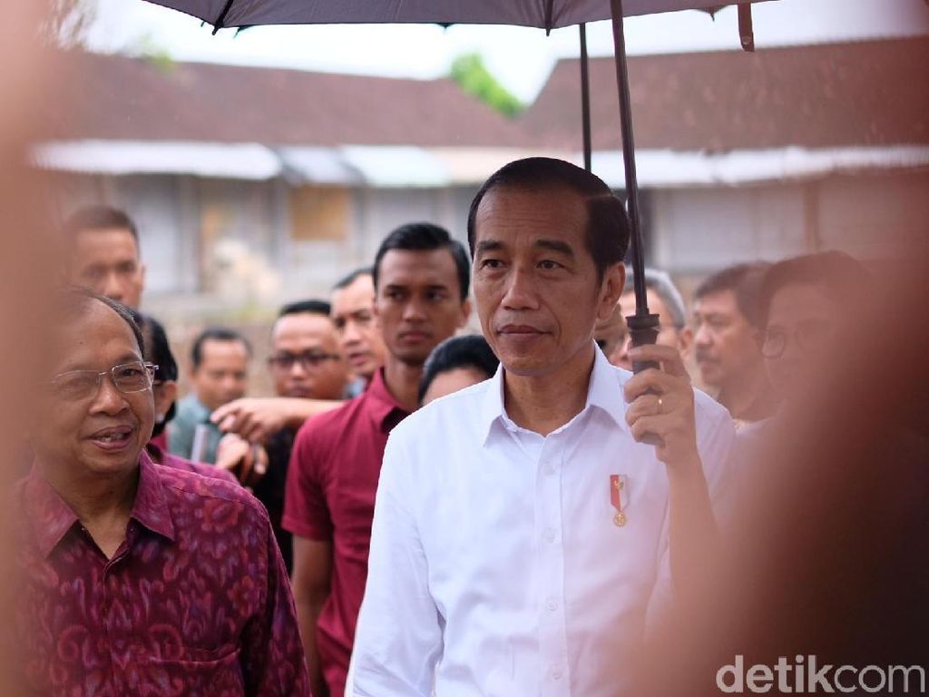 Bisakah Jokowi Bawa RI Keluar dari Jebakan Pendapatan Kelas Menengah? Bisakah Jokowi Bawa RI Keluar dari Jebakan Pendapatan Kelas Menengah?