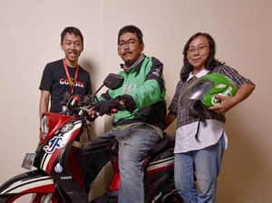 Cerita Anak Driver Ojol yang Kini Kerja Jadi Engineer Go-Jek Cerita Anak Driver Ojol yang Kini Kerja Jadi Engineer Go-Jek