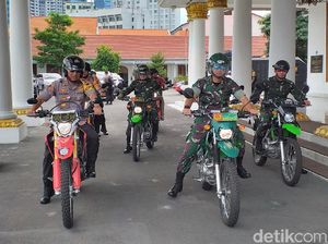TNI-Polri Perketat Keamanan Gedung Grahadi untuk Antisipasi Demo