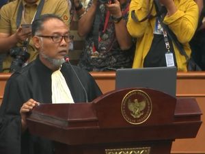 Kalah di Sidang, BW: MK Tak Melakukan Judicial Activism Kalah di Sidang, BW: MK Tak Melakukan Judicial Activism