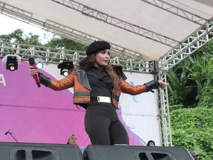 Duet Iyeth Bustami dan Tika Zeins Akan Meriahkan Crossborder Badau