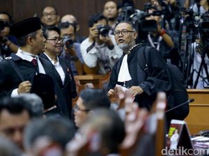 Diprotes, Tim Prabowo Tetap Kutip Pengamat Asing di Gugatannya Diprotes, Tim Prabowo Tetap Kutip Pengamat Asing di Gugatannya