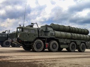 Diancam Trump dengan Sanksi, Erdogan Tetap Beli Rudal Rusia