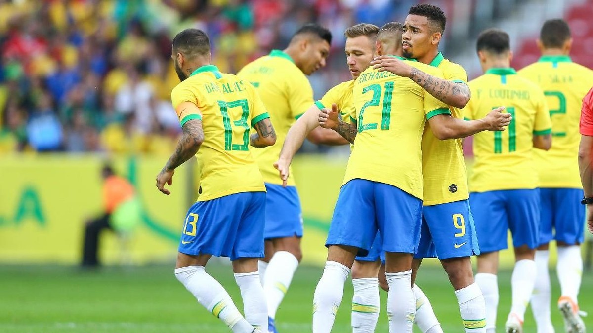 Penampilan apik Brasil saat menang atas Peru puaskan Tite (Foto: Lucas Uebel/Getty Images)