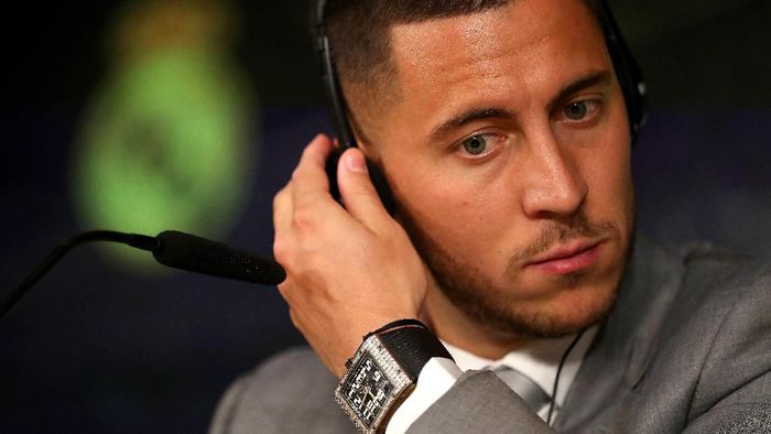 Eden Hazard saat diperkenalkan oleh Real Madrid. (Angel Martinez/Getty Images) Eden Hazard saat diperkenalkan oleh Real Madrid. (Angel Martinez/Getty Images)