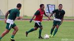 Persebaya Berlatih Jelang Hadapi Madura United