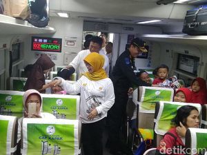 639 Pemudik dari Semarang Balik ke Jakarta Naik Kereta Gratis