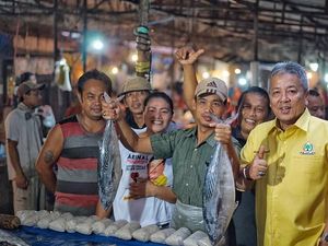 Pose Arinal Djunaidi, Gubernur Baru Lampung yang Sering Kulineran dengan Warga