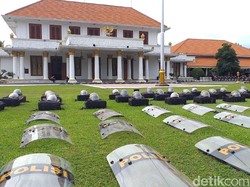 Berdukacita Meninggalnya BJ Habibie, Pemprov Jatim Tunda Rayakan Hari Jadi