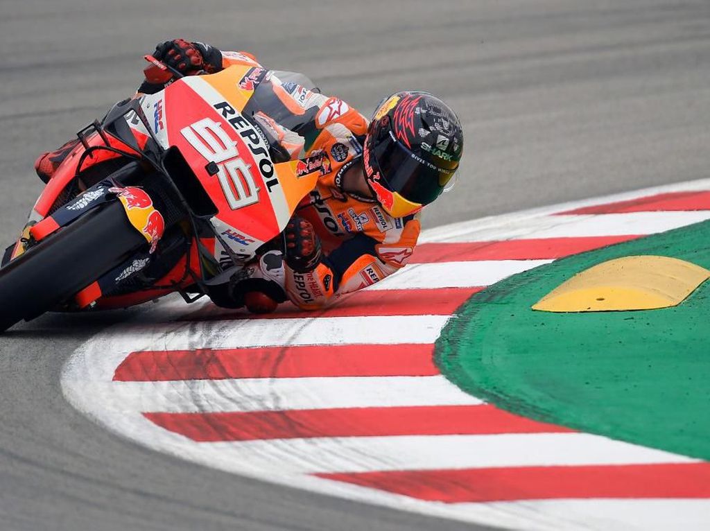 Jorge Lorenzo Kurang Pengalaman Tunggangi Honda RC213V Jorge Lorenzo Kurang Pengalaman Tunggangi Honda RC213V