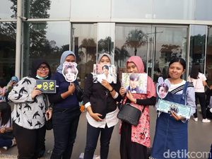 Fans Rela Antre dari Pagi demi Nonton Konser Super Junior