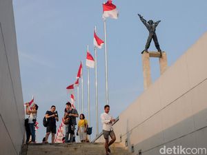 Ruang Publik, Kehadiran Negara, dan Keberagaman Ruang Publik, Kehadiran Negara, dan Keberagaman