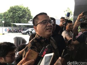 Tak Ditemani Denny Indrayana cs, BW: Mereka Sedang Siapkan Saksi Tak Ditemani Denny Indrayana cs, BW: Mereka Sedang Siapkan Saksi