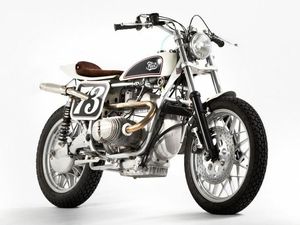Modifikasi BMW R100RS Bergaya Street Tracker, Gahar Abis!