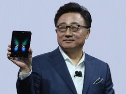 Samsung Pamer Konsep Ponsel Lipat Baru, Seperti Apa?