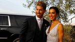 Senyum Bahagia Sergio Ramos-Pilar Rubio di Hari Pernikahannya