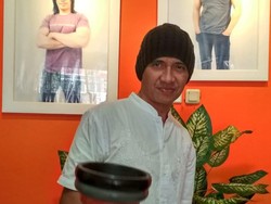 Doa Iis Dahlia Cs untuk Kesembuhan Agung Hercules