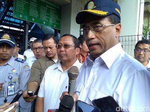 Tarif Damri Naik, Menhub: Jangan Sampai Merugikan Masyarakat Tarif Damri Naik, Menhub: Jangan Sampai Merugikan Masyarakat