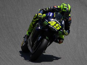 Kecewanya Rossi: Pede Memulai Balapan, Selesai dengan Putus Asa