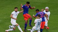 Argentina mendapatkan tekanan dari Kolombia. Reuters/Rodolfo Buhrer.
