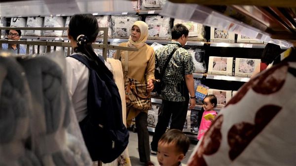 Pembukaan Gerai OT Retail