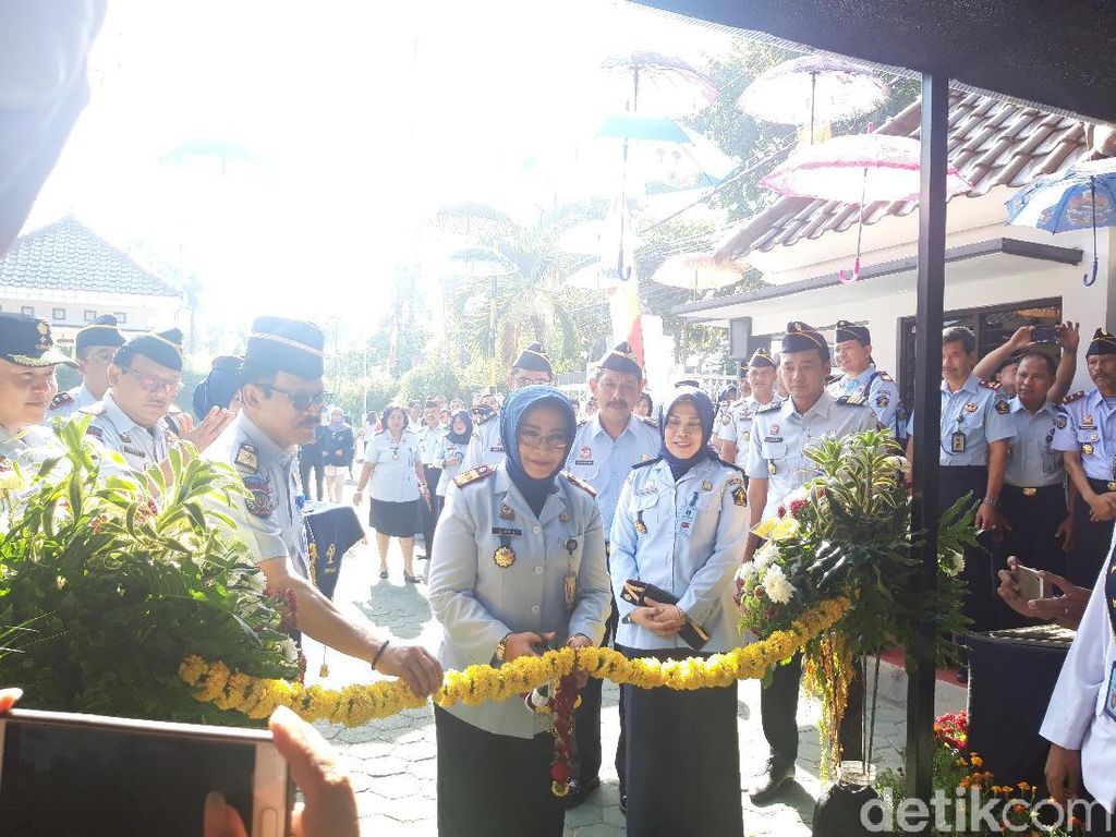 Inovasi Kemenkum HAM Jatim Memudahkan Warga Akses Informasi Inovasi Kemenkum HAM Jatim Memudahkan Warga Akses Informasi