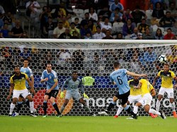 Di sepanjang pertandingan, Uruguay mampu melakukan penguasaan bola sebesar 61 persen dalam data yang dilansir oleh Whoscored. Luisa Gonzalez/Reuters.