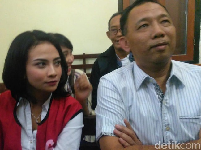 6 Fakta Vanessa Angel yang Divonis 5 Bulan Penjara 6 Fakta Vanessa Angel yang Divonis 5 Bulan Penjara