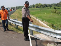 Potongan Kaki Manusia Ditemukan Pemotong Rumput di Tol Kertosono-Nganjuk