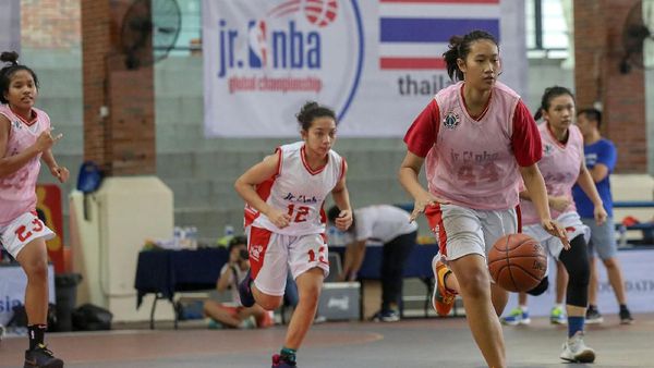 Aksi Pebasket Muda di Jr NBA Global Championship Asia Pacific