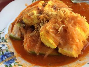 Sedap Mengenyangkan Sarapan Kupat Tahu Padalarang yang Murah Meriah Sedap Mengenyangkan Sarapan Kupat Tahu Padalarang yang Murah Meriah