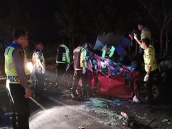 Hasil Investigasi KNKT: Kecelakaan di Cipali karena Amshor Rebut HP Sopir Bus