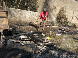 Kebakaran di Cimahi, 12 Ekor Kambing Hangus Terbakar