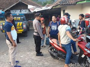 Polisi Tertibkan Preman Kampung yang Palak Pendaki Gunung Guntur Garut