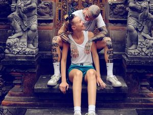 Potret Pasangan Selebgram yang Dihujat karena Minta Donasi Untuk Traveling