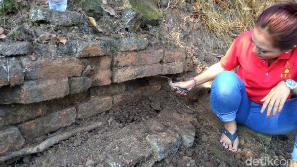 Bangunan Menyerupai Candi Ditemukan di Kediri