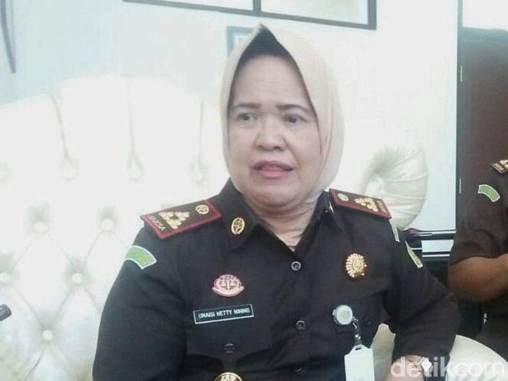 Kejari Bondowoso Bikin Sayembara Cari Anggota Dewan yang Menghilang Kejari Bondowoso Bikin Sayembara Cari Anggota Dewan yang Menghilang