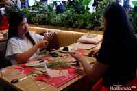 Bun, Yuk Merangkai Bunga untuk Bantu Kurangi Stres