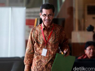 KPK Periksa Calon Rektor UIN Terkait Kasus Suap Rommy