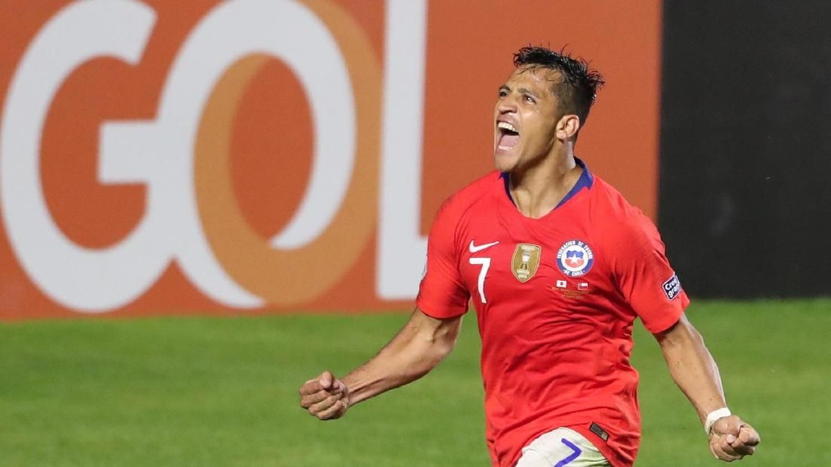 Alexis Sanchez bikin satu gol dan satu assist saat Chile gilas Jepang 4-0 (REUTERS/Amanda Perobelli)