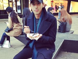 Tampannya Pangeran Johor, Tunku Abdul Rahman yang Hobi Kulineran