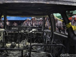 Mengikis Politik Ketidakpercayaan