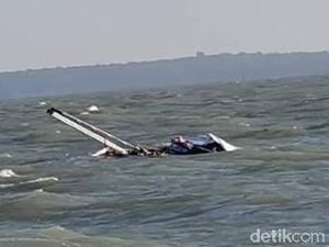 Kapal Motor yang Tenggelam di Perairan Sumenep Diduga Kelebihan Muatan Kapal Motor yang Tenggelam di Perairan Sumenep Diduga Kelebihan Muatan