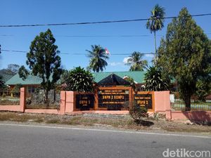 Duh! SMP 2 Dompu NTB Pungut Rp 100 Ribu pada Siswa yang Ambil SKHU