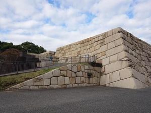 Mengagumi Imperial Palace, Istana Kekaisaran Jepang