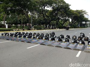 Marinir Hingga Brimob Bersiaga Amankan Istana Negara