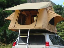 Aman Tidak Tenda di Atas Mobil?