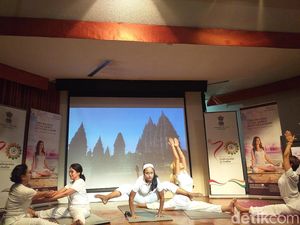 Yoga Soal Olahraga, Tak Berkaitan dengan Agama Yoga Soal Olahraga, Tak Berkaitan dengan Agama