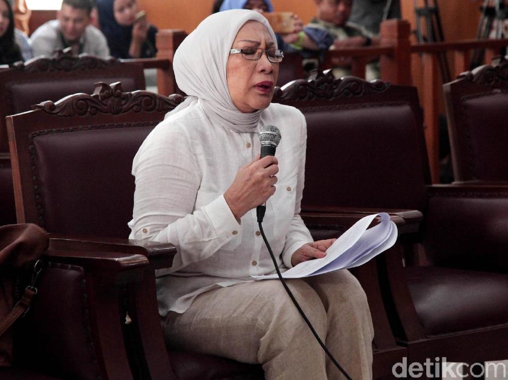 Babak Akhir Kasus Hoax, Ratna Sarumpaet akan Divonis 11 Juli Babak Akhir Kasus Hoax, Ratna Sarumpaet akan Divonis 11 Juli