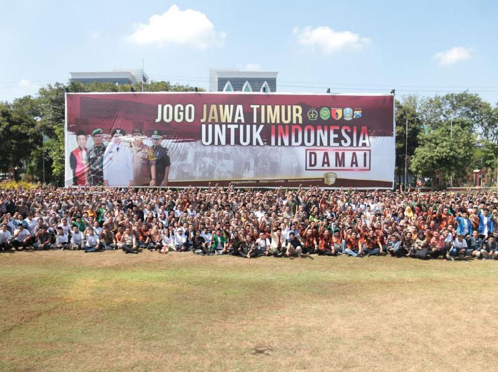 Ormas Kepemudaan, Mahasiswa, dan Buruh Kompak Tolak Kerusuhan Ormas Kepemudaan, Mahasiswa, dan Buruh Kompak Tolak Kerusuhan